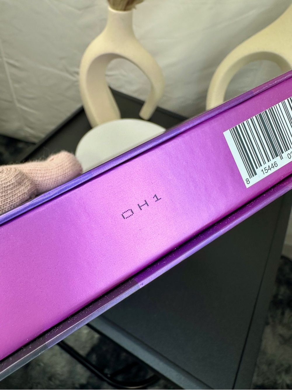 BNIB Jeffree Star Mini Velour Liquid Lipstick Set (Queen B*tch) - Picture 11 of 13